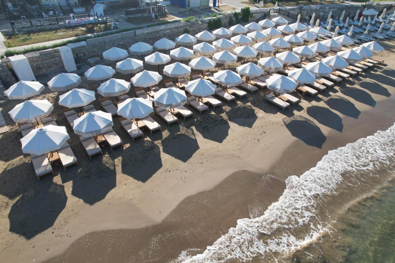 Kalia Beach Hotel Side Exterior foto