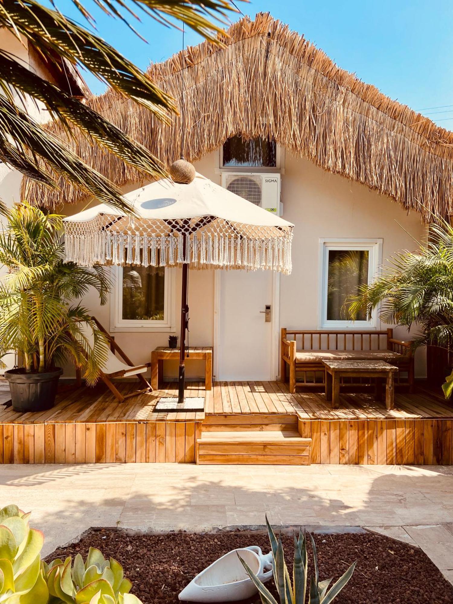 Kalia Beach Hotel Side Exterior foto
